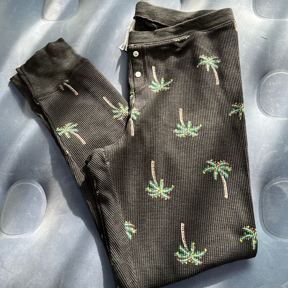 Old Navy pajama bottoms size L